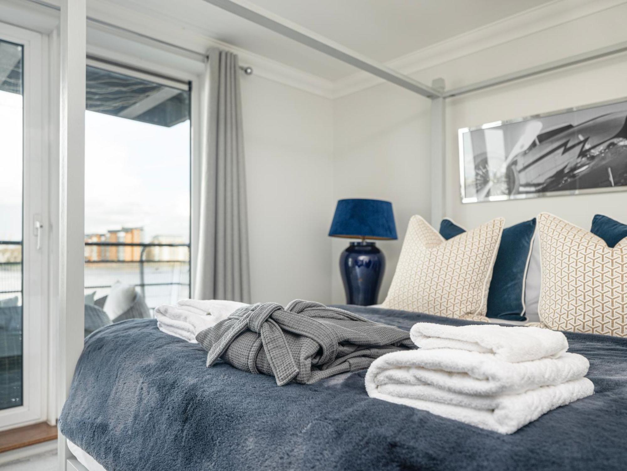 The View Greenwich - Luxury River Thames Apartment Londres Extérieur photo