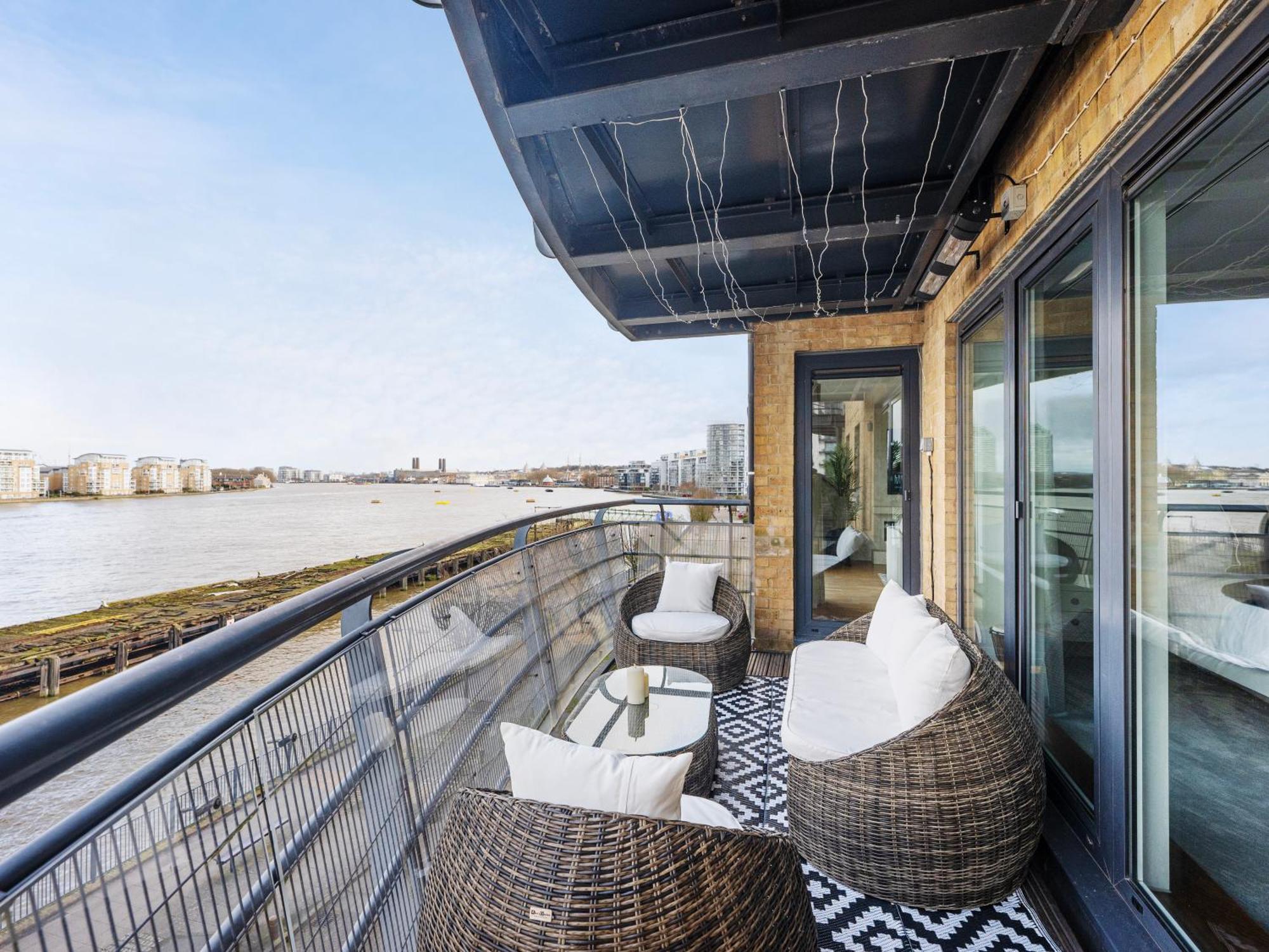 The View Greenwich - Luxury River Thames Apartment Londres Extérieur photo